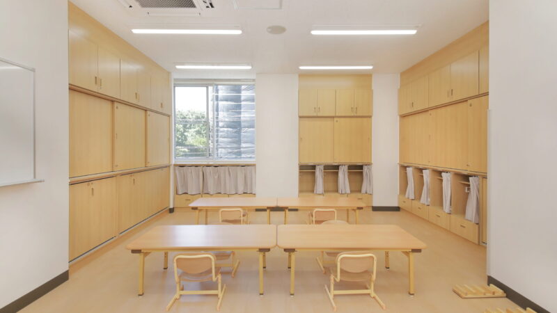 木目調で統一されたスペース