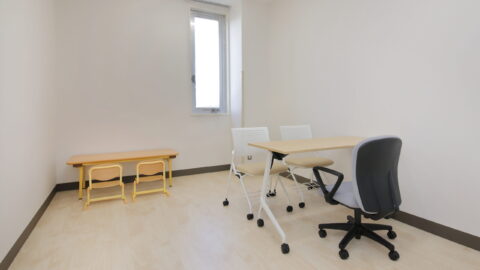 清潔感と機能美を両立した空間