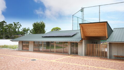 光綾公園内の施設外観