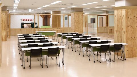 講座や相談会が行われる研修スペース