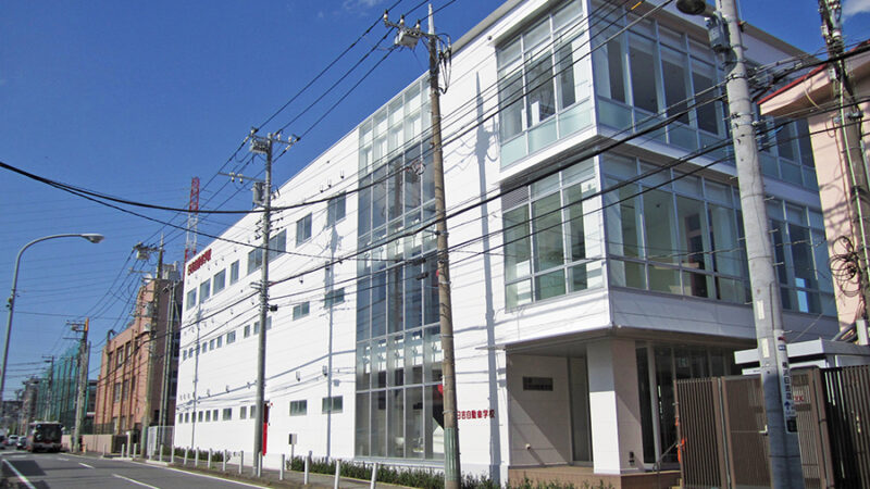 自動車学校の新校舎