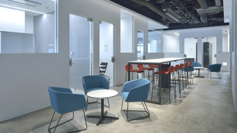 カフェのようなオープンスペース