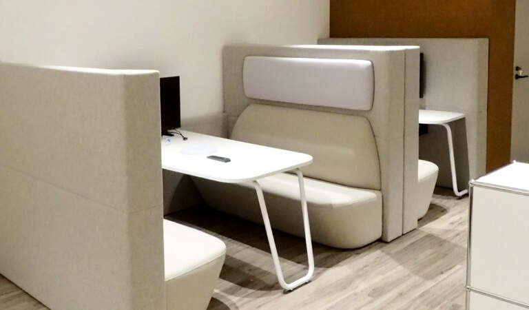 セミプライベートブース