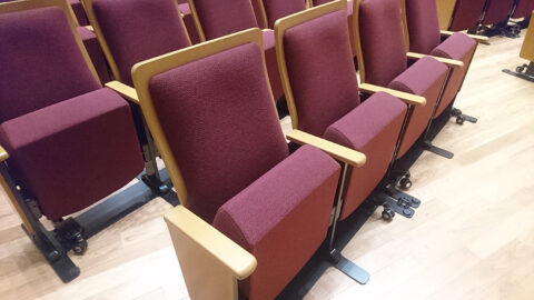 座席のディテールが分かるアップ写真