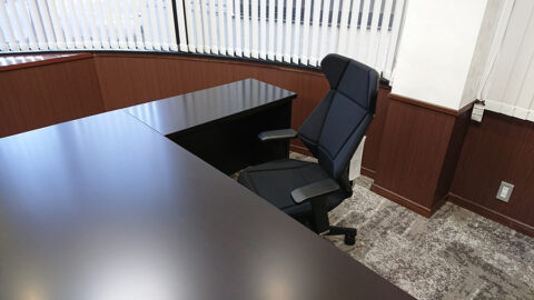 家具導入後の執務環境