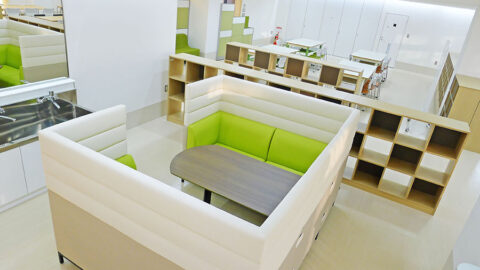 半個室型コミュニケーションスペース