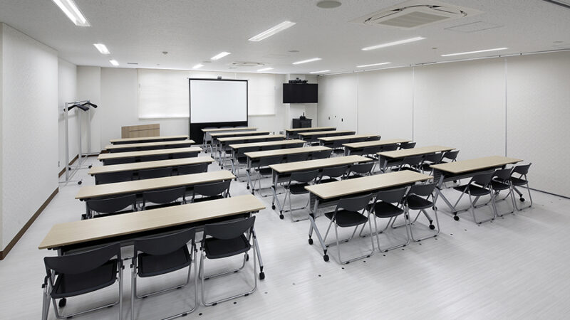 中規模の研修や説明会に便利な一室