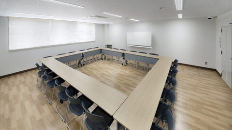 参加者同士が議論しやすいスペース